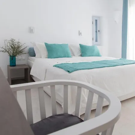 The Collection * Santa Maria (Paros)