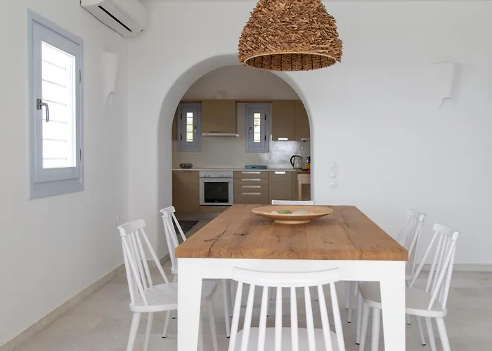 The Collection * سانتا ماريا