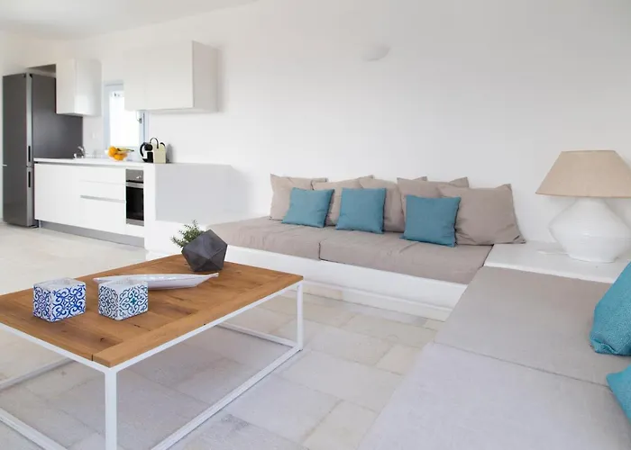 The Collection سانتا ماريا