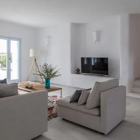 The Collection Santa Maria (Paros)