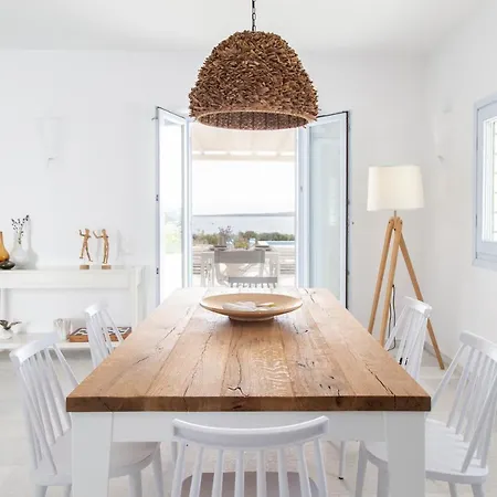 The Collection * Santa Maria (Paros)