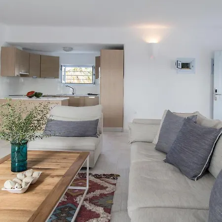 The Collection Santa Maria (Paros)