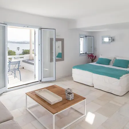 The Collection Santa Maria (Paros)