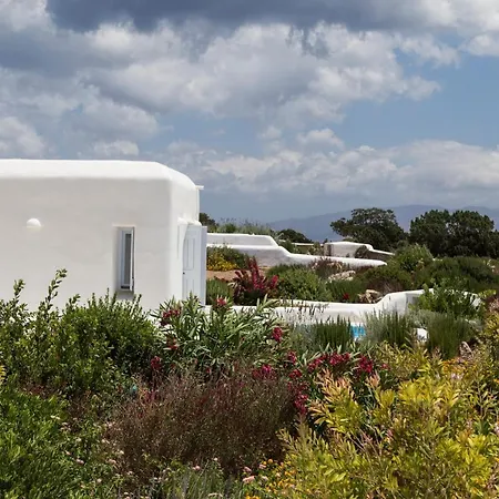 The Collection Santa Maria (Paros)