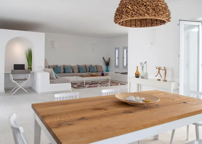 The Collection فيلة *