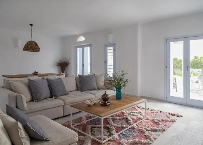 The Collection سانتا ماريا